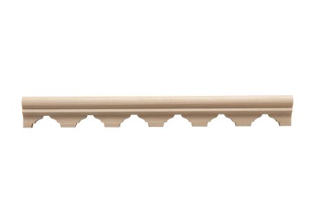 Scalloped wood moulding