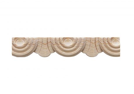 Carved wood moulding
