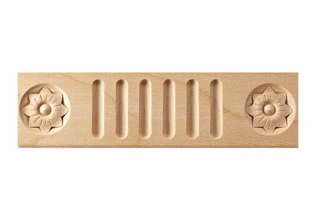 moldura de madera acanalada y roseta