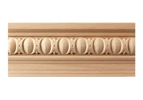 Modanatura in legno tipo architrave